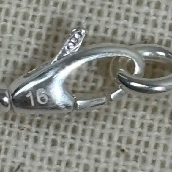 Gucci SilverBracelet Never Worn Sterling Silver/ Gorgeous Gift! - Picture 5 of 6